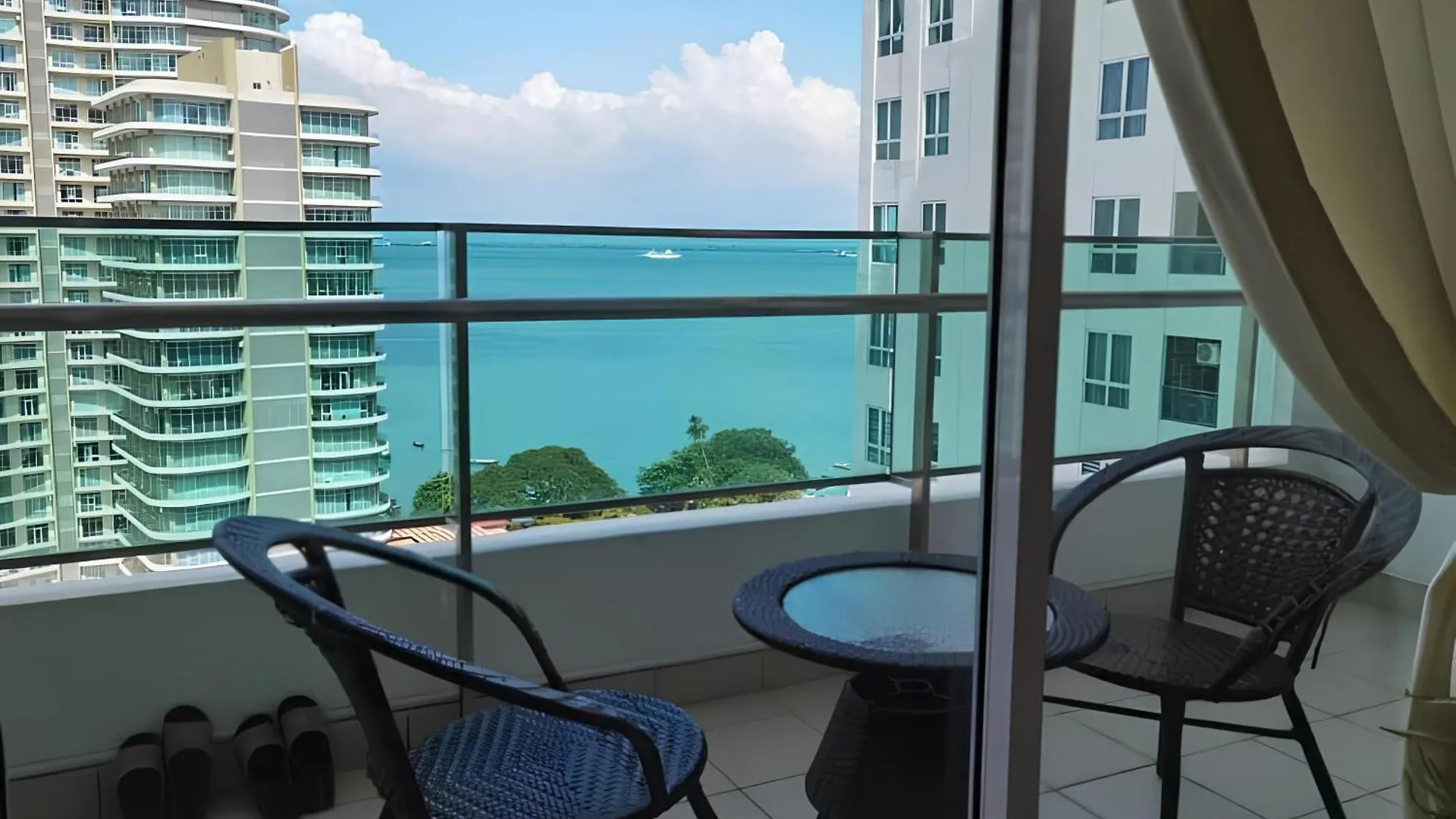Mansion One Luxurious Seaview Vacation Homes George Town